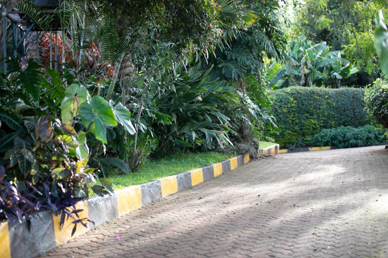 Meru Gatimene Gardens Hotel المظهر الخارجي الصورة